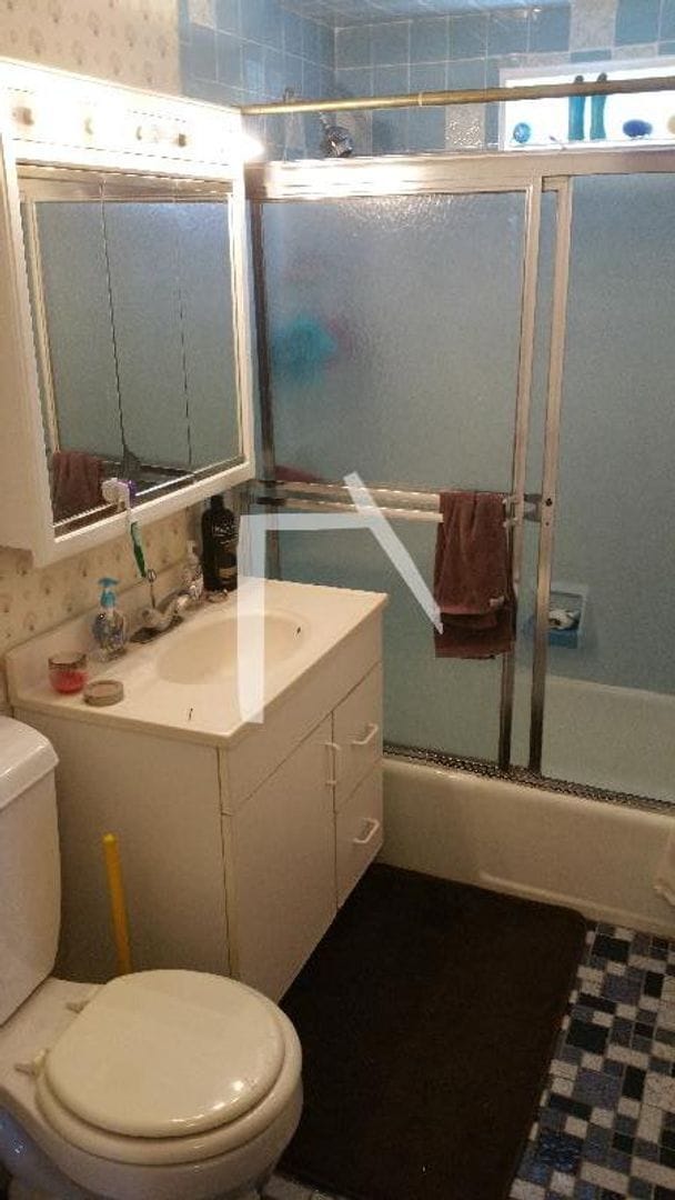 Building Photo - Affordable two bedroom Lower Allston