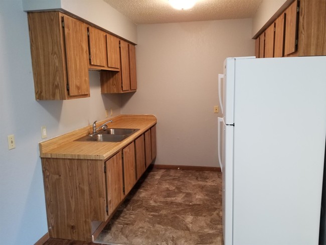 Building Photo - Ashwood Apartments NEW - 517 - #51