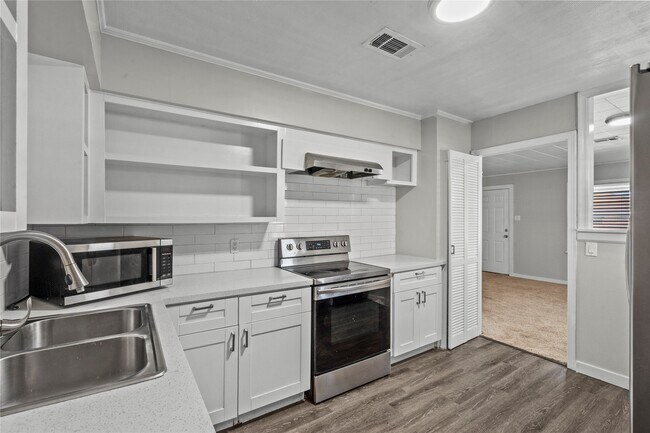 Foto del edificio - 1916 N Logan St