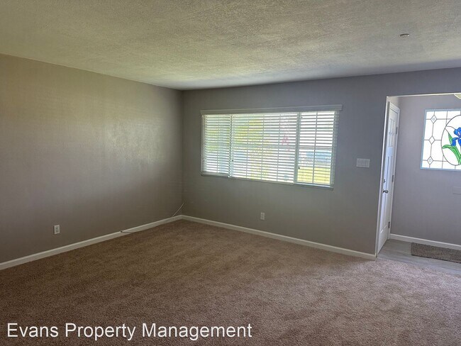 Building Photo - 3 br, 2 bath House - 1425 S Divisadero St