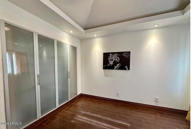 Building Photo - 15020 N 40th St