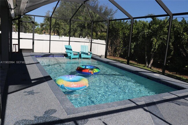 Foto del edificio - 4407 SW 16th Pl