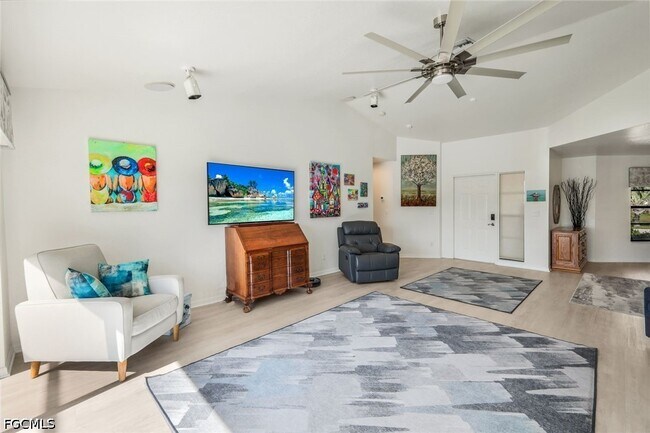 Foto del edificio - 2556 SW 28th Pl