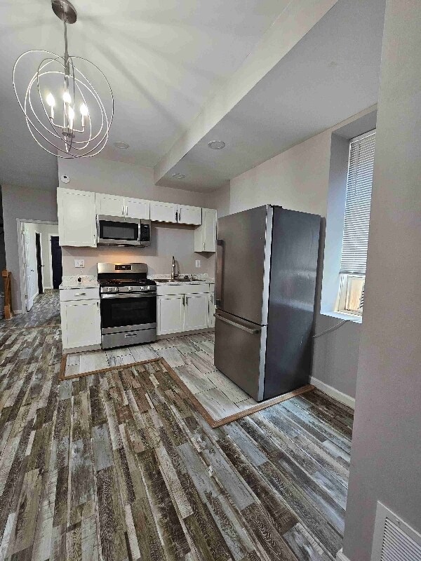 Foto del edificio - 605-607-607 Holly Hills Ave