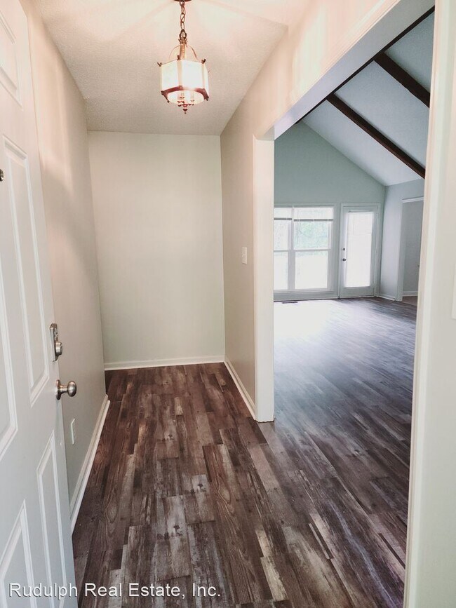 Building Photo - 3 br, 2 bath House - 112 Cliffwood Lane