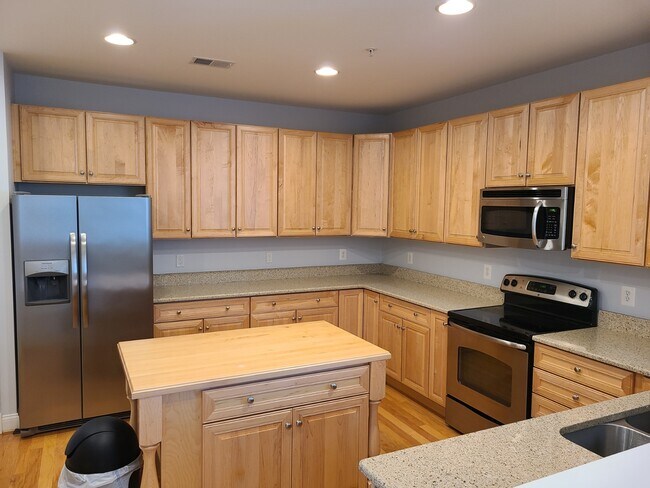 Foto del edificio - 8535 Veterans Hwy