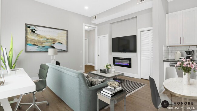 Building Photo - 807 N Wabash Ave