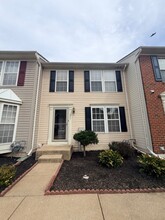 Building Photo - 311 S Bridlewood Dr