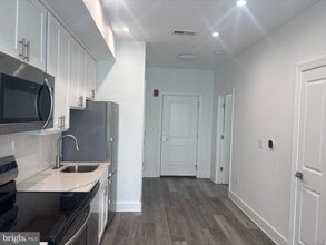 Building Photo - 818 Bladensburg Rd NE