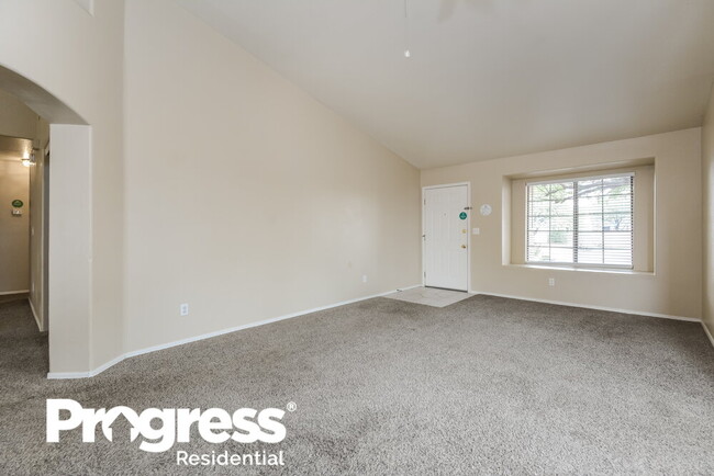 Foto del edificio - 9491 E Caldwell Dr