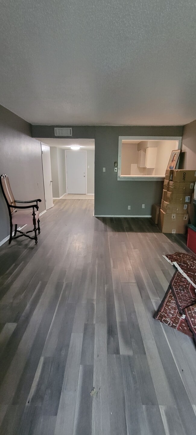 Foto del edificio - 5055 Ridglea Ln