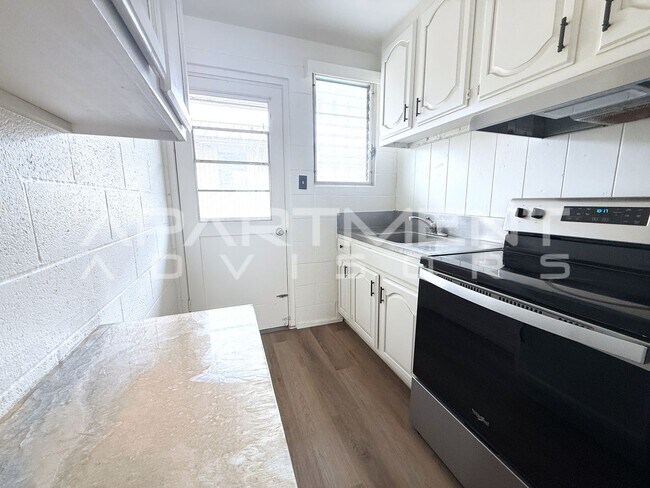 Foto del edificio - 1653 Citron St