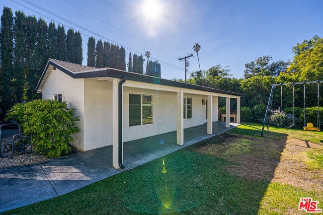 Foto del edificio - 1339 Garfield Ave