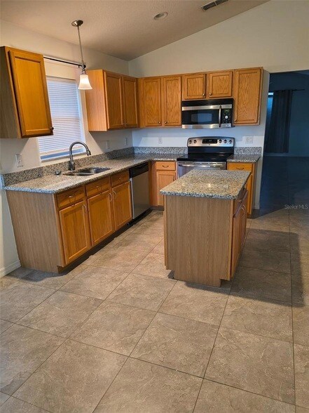 Foto del edificio - 2310 Walnut Canyon Dr