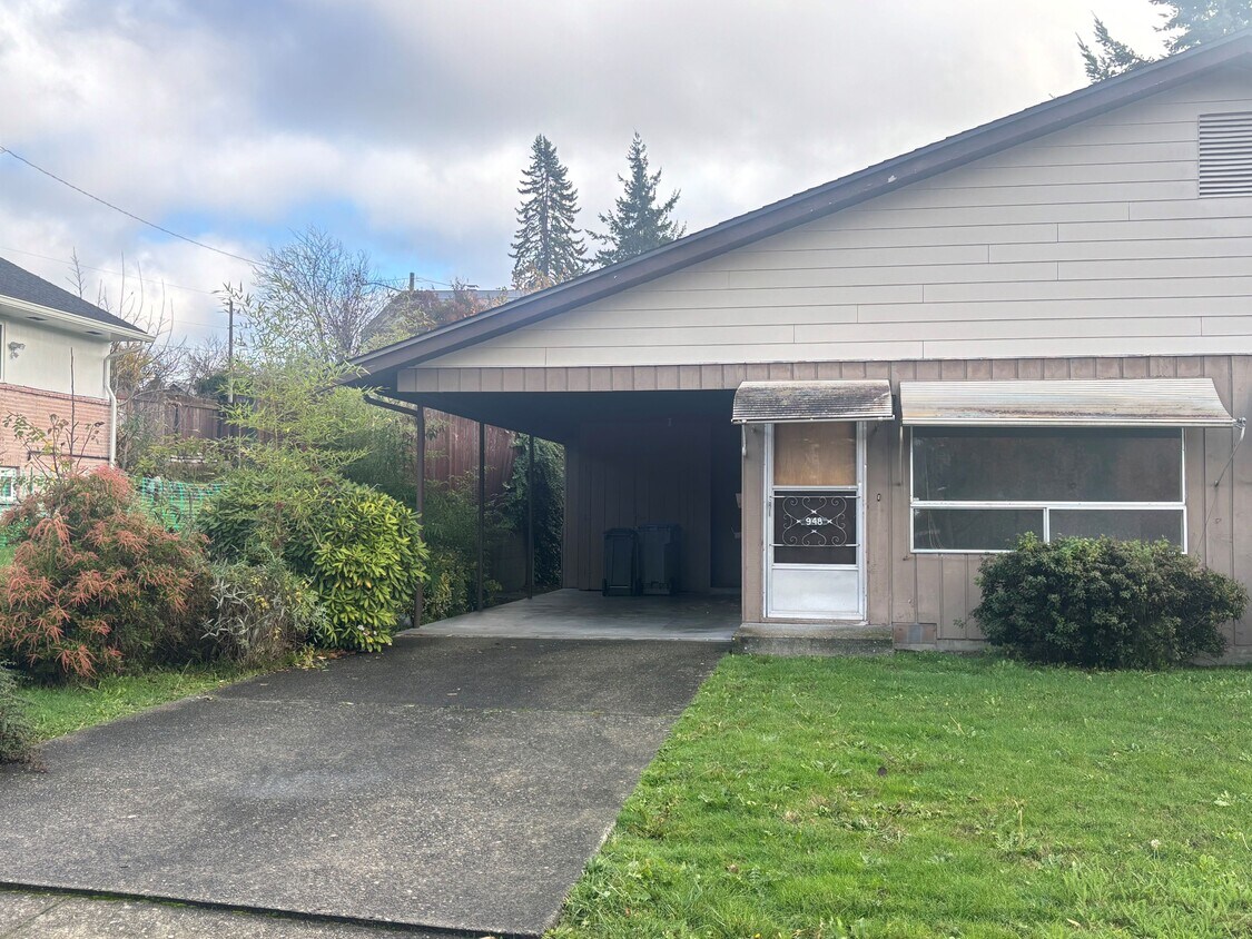 Foto principal - 948 N Montgomery Ave