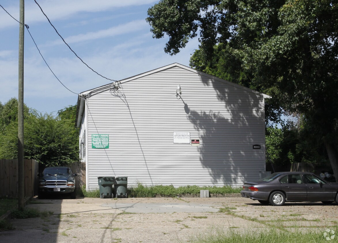 Building Photo - Fairview II Apartments