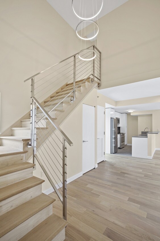 Foto principal - 111 E 115th St