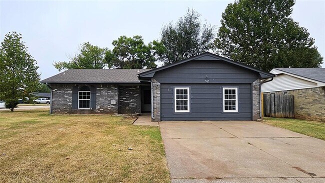 Foto del edificio - 741 S Glen Ln