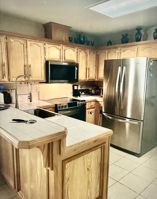 Building Photo - 313 Chico Blvd