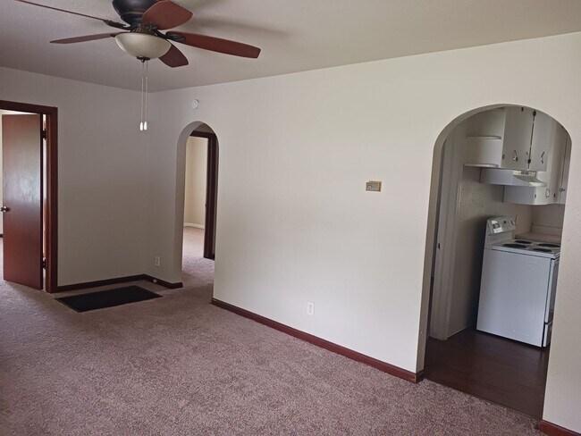 Foto del edificio - 2bdr/1bth house in Independence, MO