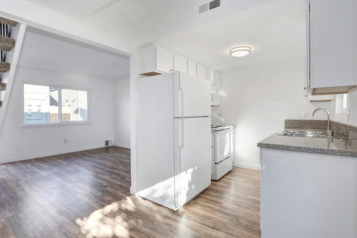 Kitchen - 5105 24th St