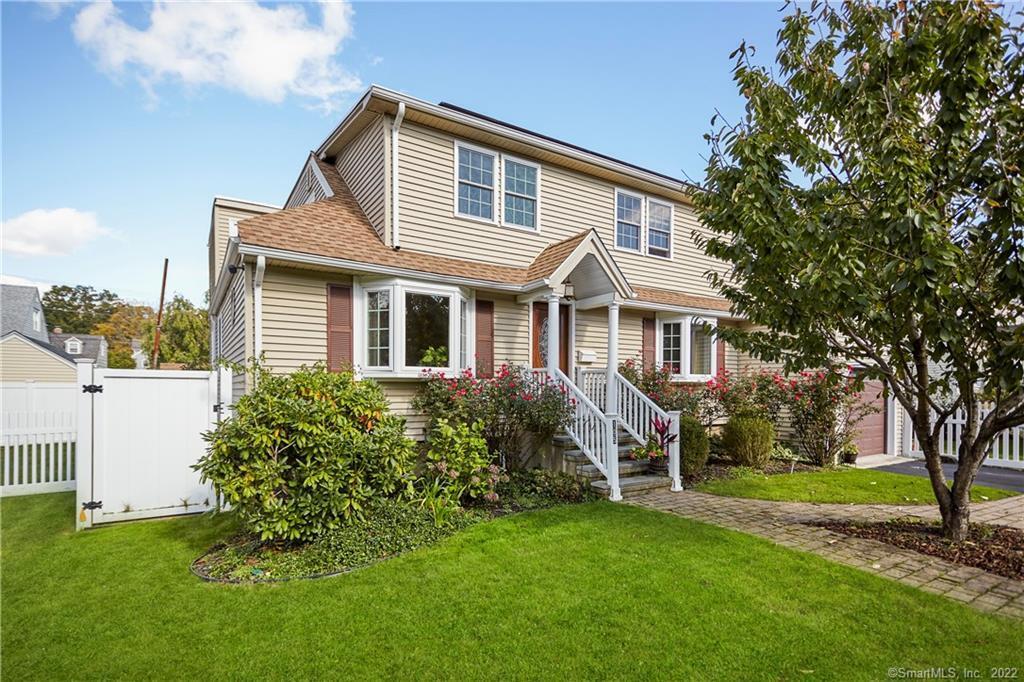 Foto principal - 105 Alden St
