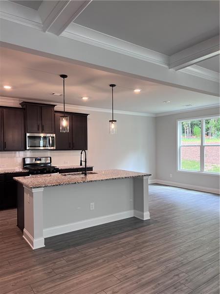 Building Photo - 1913 Westfall Lndg