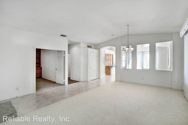 Foto del edificio - 4 br, 2.5 bath House - 24479 Avenida Arconte