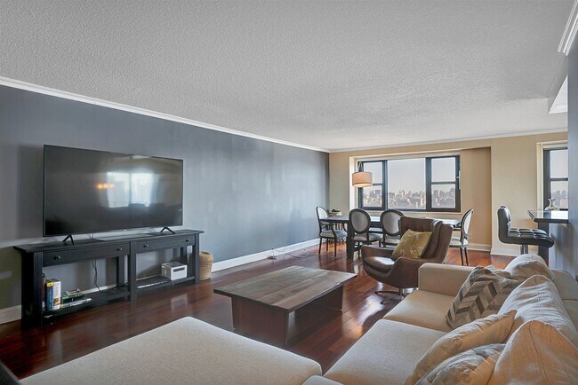 Foto del edificio - 7855 Boulevard East