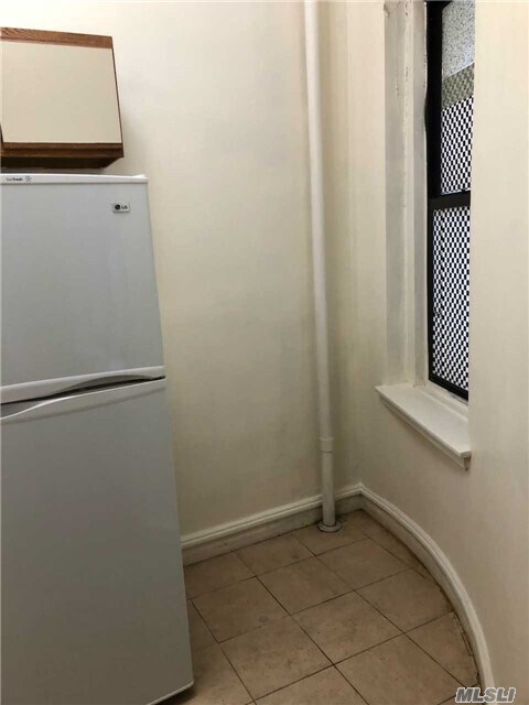Building Photo - 43-55-55 Kissena Blvd