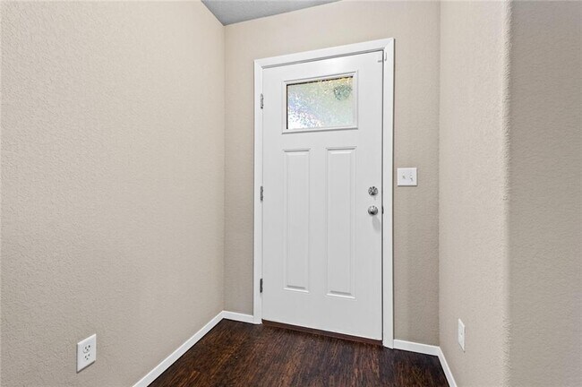 Foto del edificio - 218 W Marietta Way