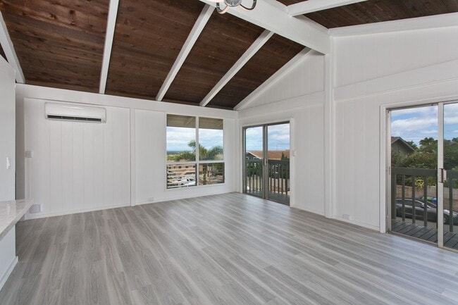 Building Photo - Lower Makakilo - Stunning Fully Remodeled ...
