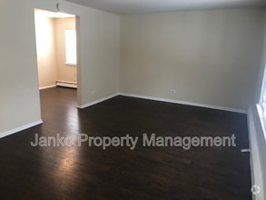 Building Photo - 6437 S Evans Ave