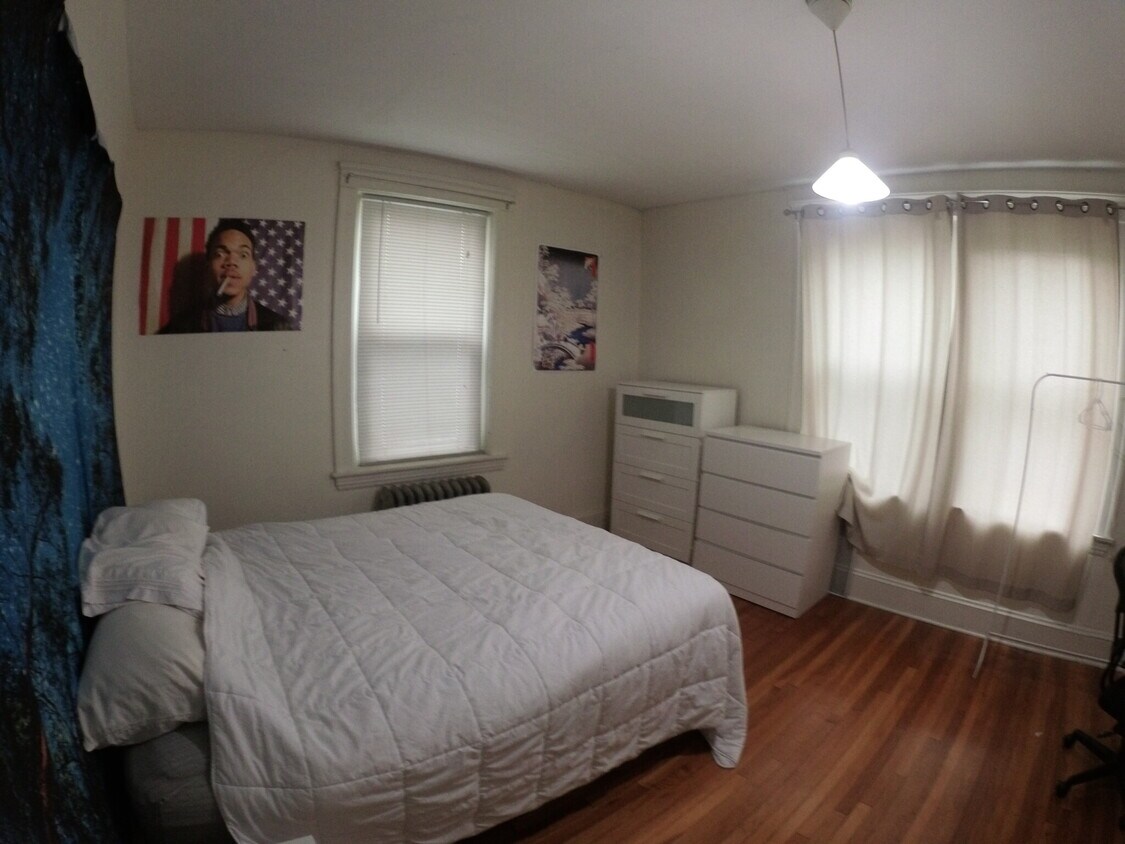 Primary Photo - 230 Freeman St