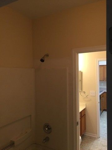 Foto del edificio - Spacious 2 Bedroom 1.1 Bath Ranch Townhome