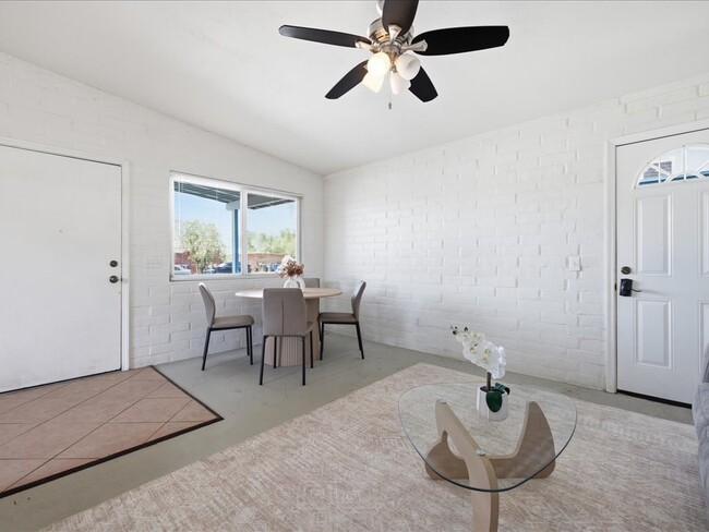 Photo - 1808 E Miles St (Tucson, AZ) Townhome