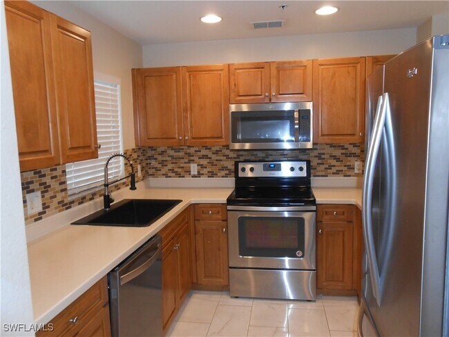 Foto del edificio - 9409 Ivy Brook Run