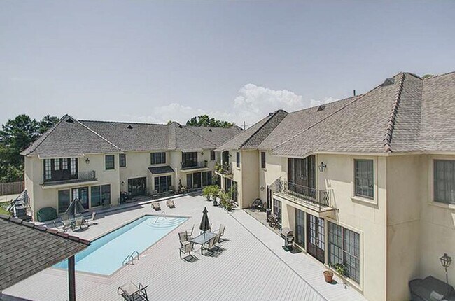 Pool and cabana back up to your patio! - 1206 Chinchuba Creek Boulevard