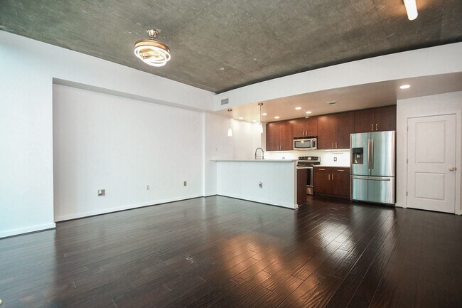 Foto del edificio - 5925 Almeda Rd