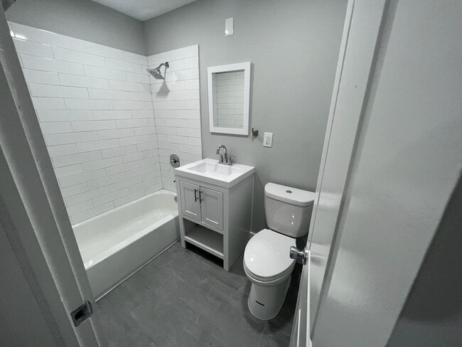Foto del edificio - 544 Beachway Ave
