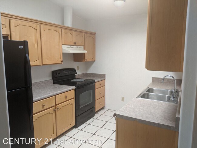 Building Photo - 2 br, 2 bath House - 2319 N Sonoita Ave #1101