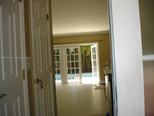 Foto del edificio - 2000 NE 197th Terrace