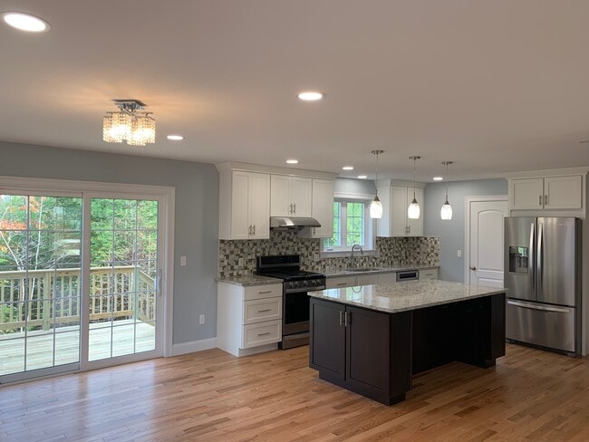 Building Photo - 38 Gristmill Ln
