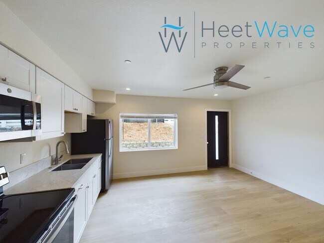 Building Photo - 60 days FREE RENT!!! Discover your modern ...