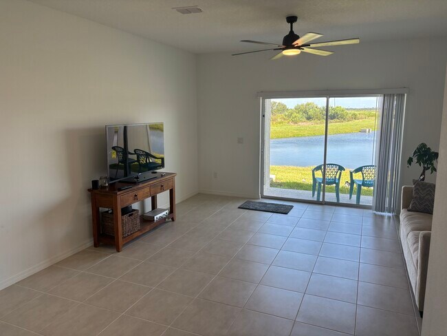 Foto del edificio - 6318 Whetstone Ct
