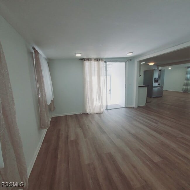 Foto del edificio - 26222 Earl Rd