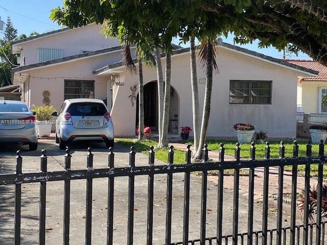 Primary Photo - 11870 SW 5th St