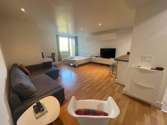 Photo - 800 4th Ave SW Apartment