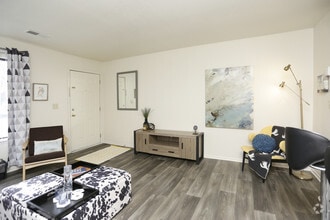 Vinyl flooring - Timberwood Crossing