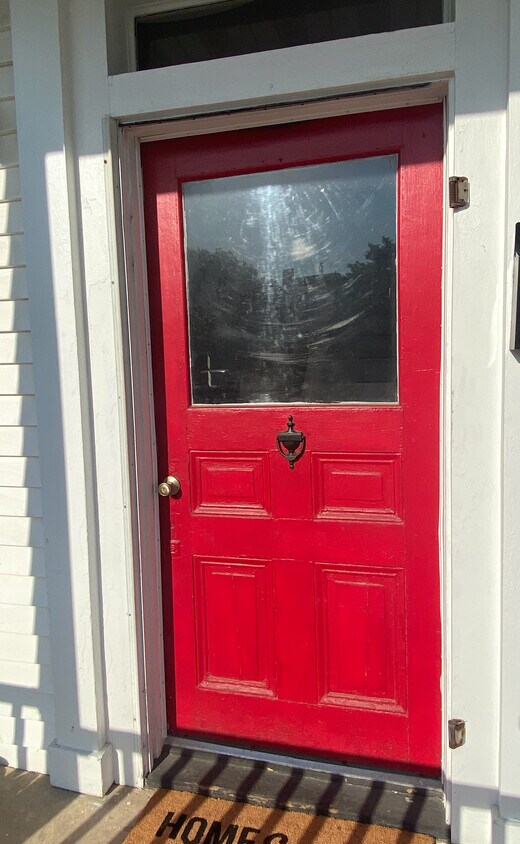 Primary Photo - 117 N Walnut St